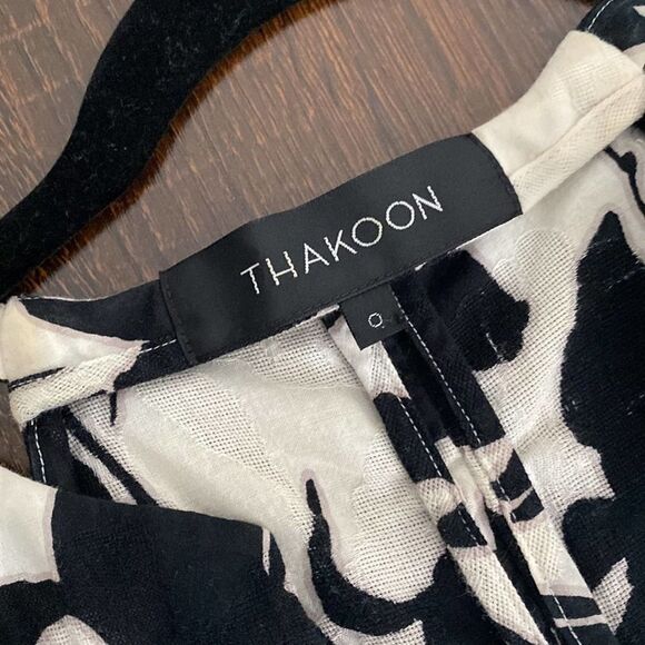 Thakoon White Black Cotton Gauze Floral Print Peplum Side Cutout Top Size 0 - Picture 3 of 11